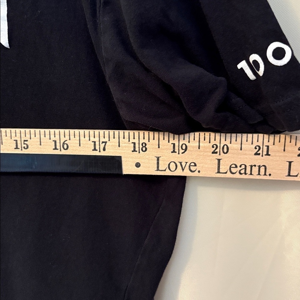 Peloton Black Tee with White Logo - Picture 4 of 4
